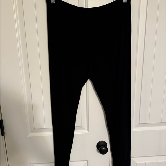 Eileen Fisher Black jersey knit leggings - Picture 5 of 5